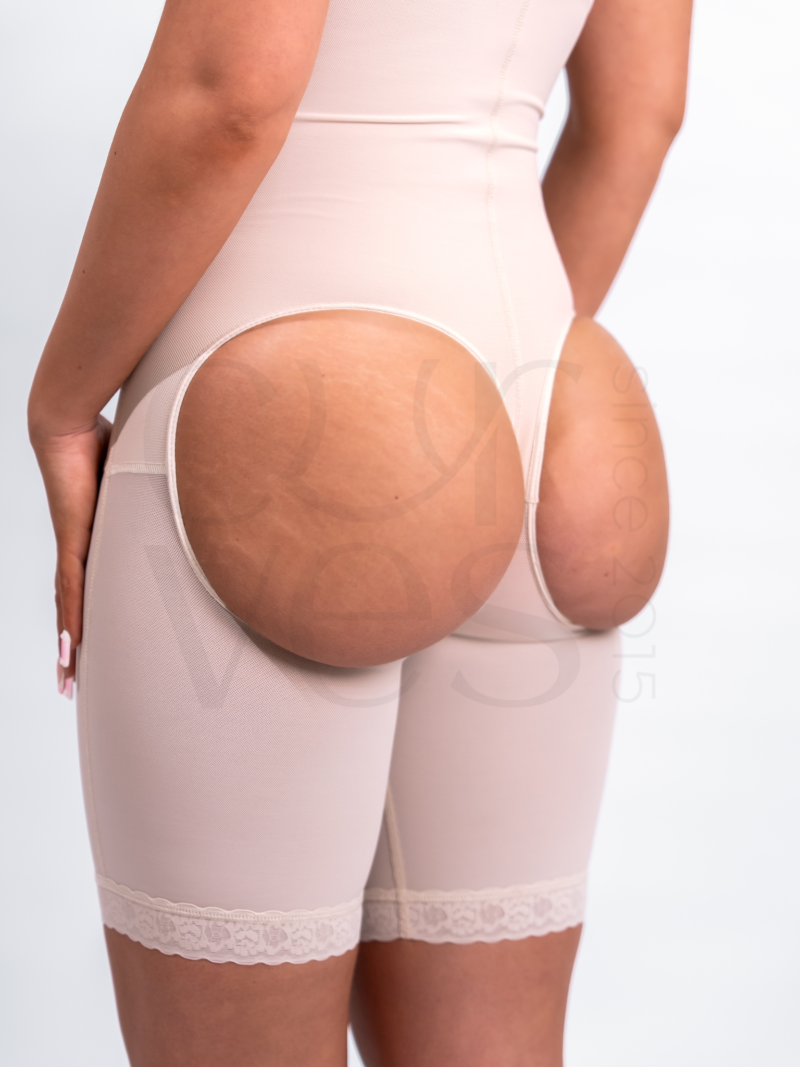 ⁦CURVES 5046⁩ - الصورة ⁦2⁩